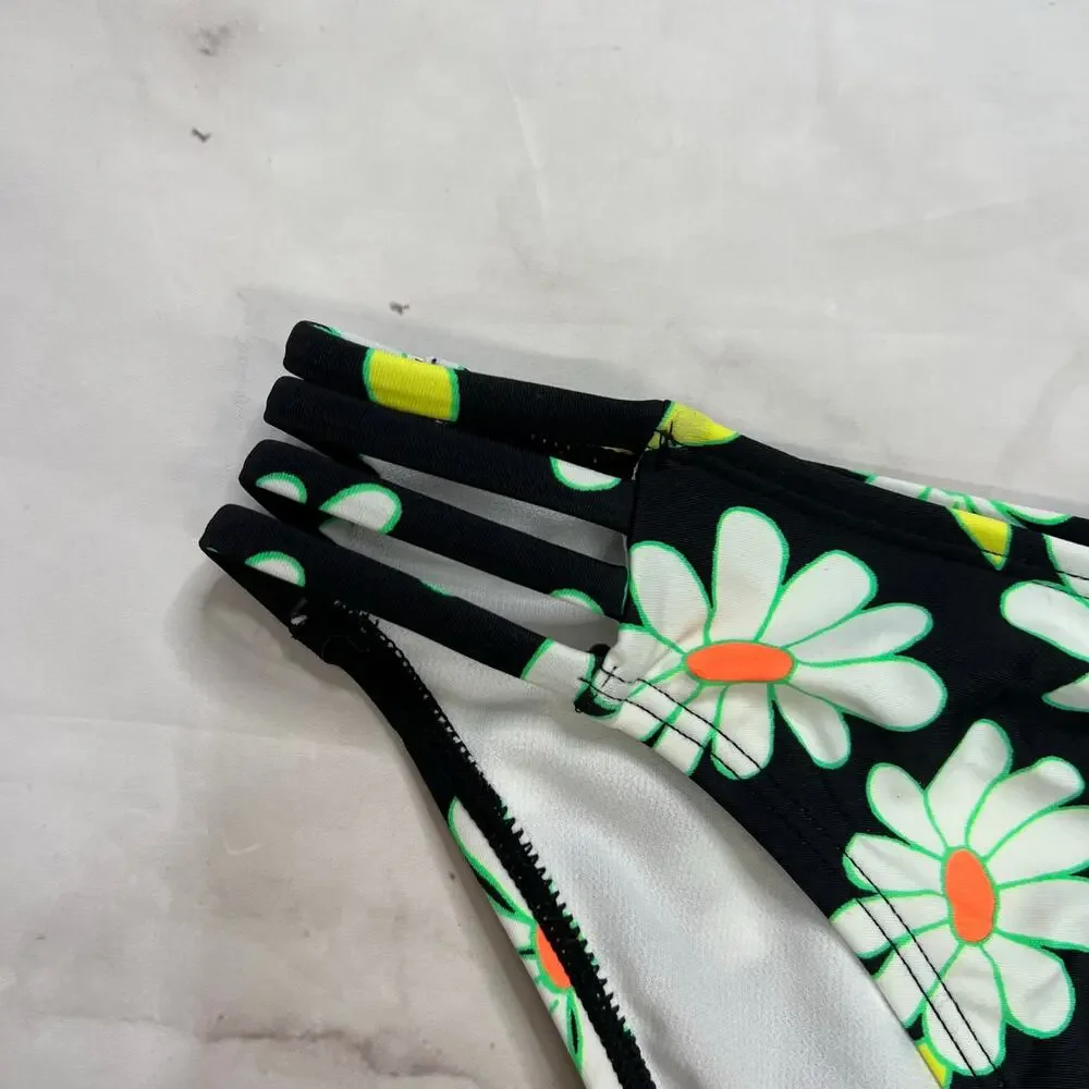 Salt + Cove Juniors Daisy Print Strappy Side Hipster Bikini Bottoms Size M Black